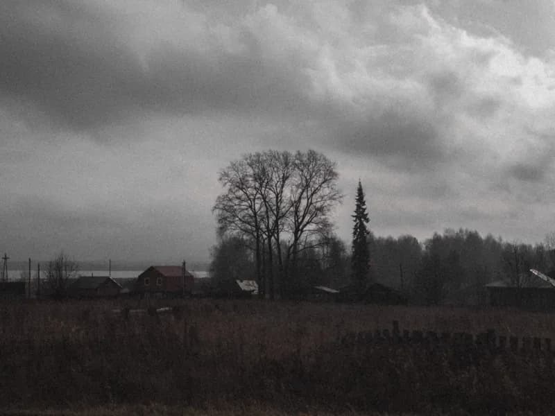 Белая Холуница, Россия — уличная фотография, октябрь 2018
