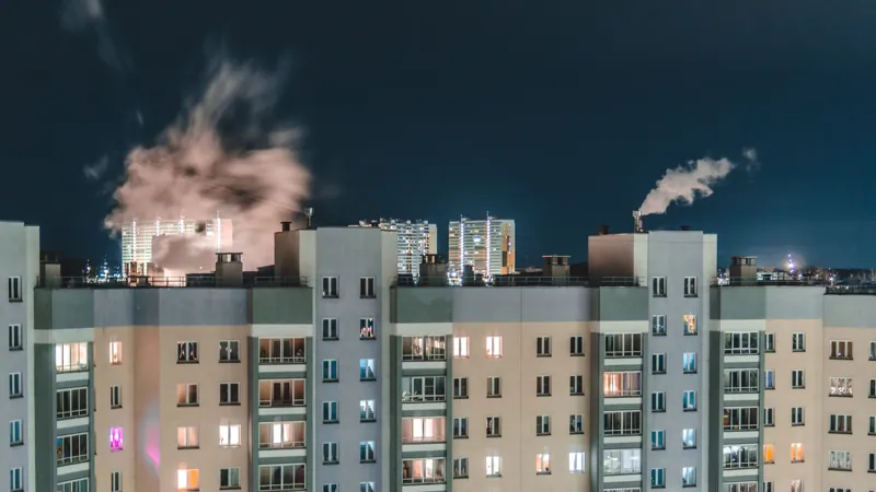 Киров, Россия — уличная фотография, март 2020