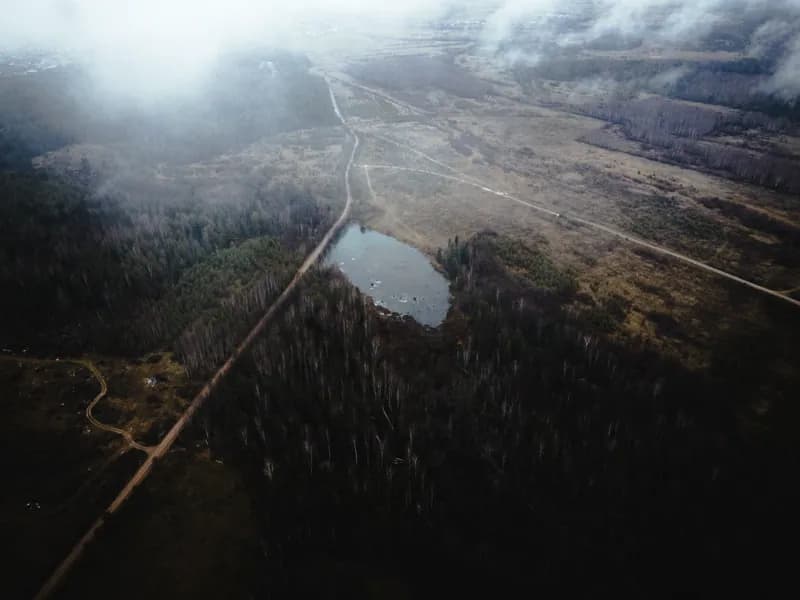 Белая Холуница, Россия — уличная фотография, ноябрь 2020