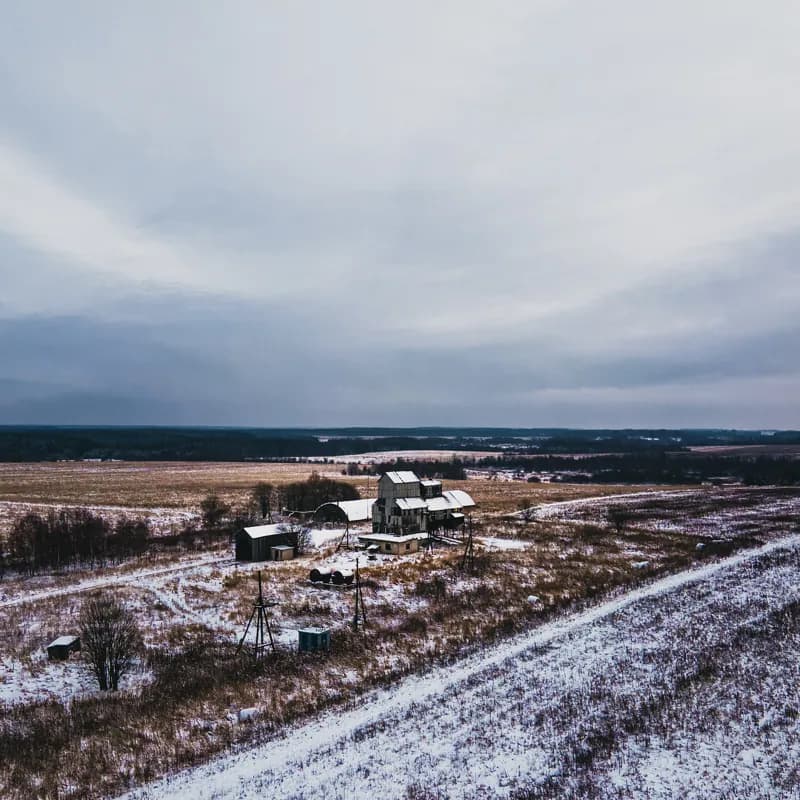 Киров, Россия — уличная фотография, декабрь 2020