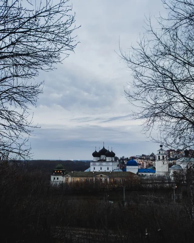 Киров, Россия — уличная фотография, ноябрь 2020