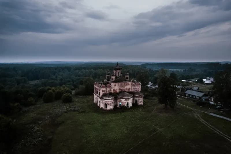 Киров, Россия — уличная фотография, август 2021