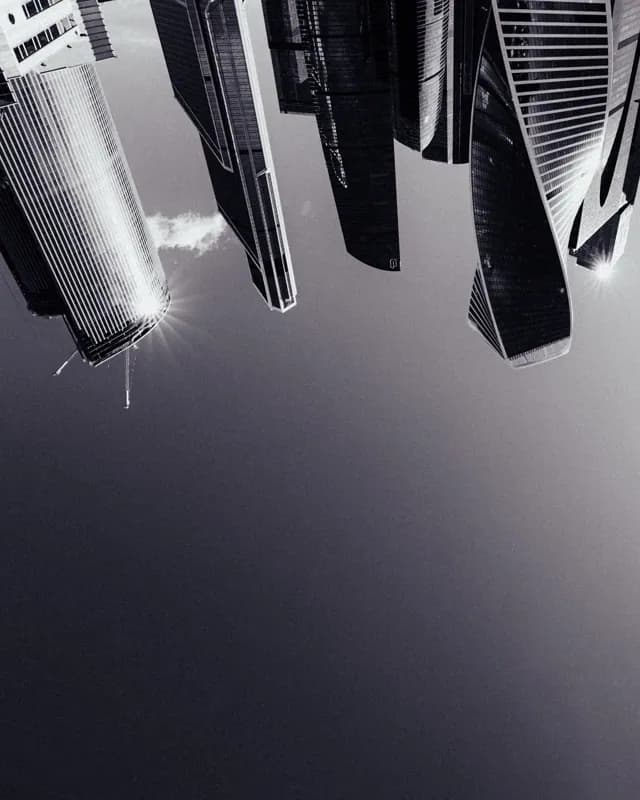 Москва, Россия — уличная фотография, апрель 2022