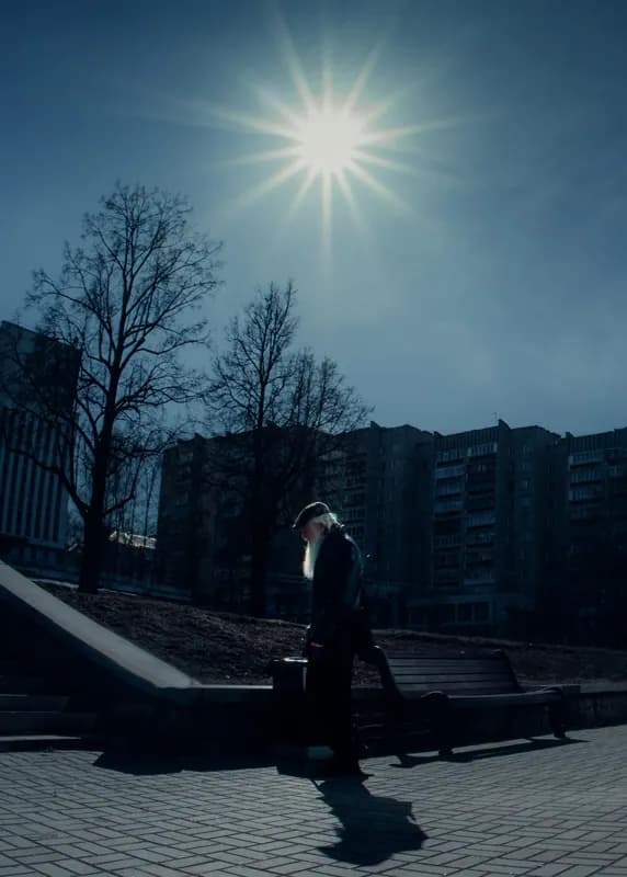 Киров, Россия — уличная фотография, апрель 2023