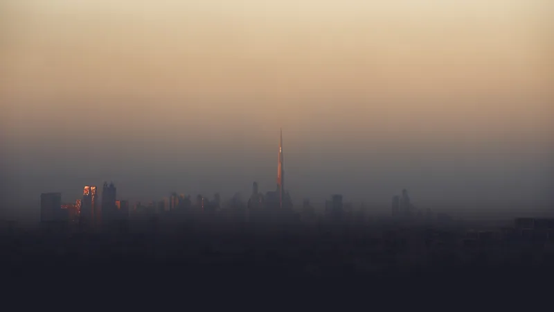 Dubai, UAE — street photography, December 2023