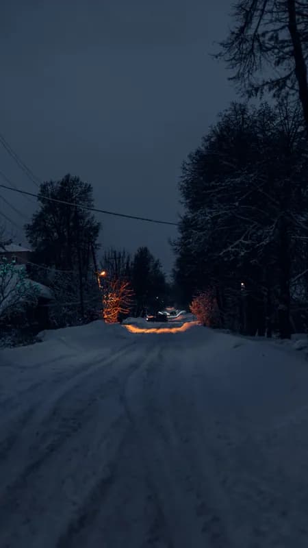 Яранск, Россия — уличная фотография, январь 2023