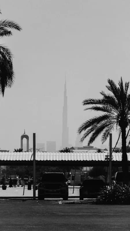 Dubai, UAE — street photography, April 2024