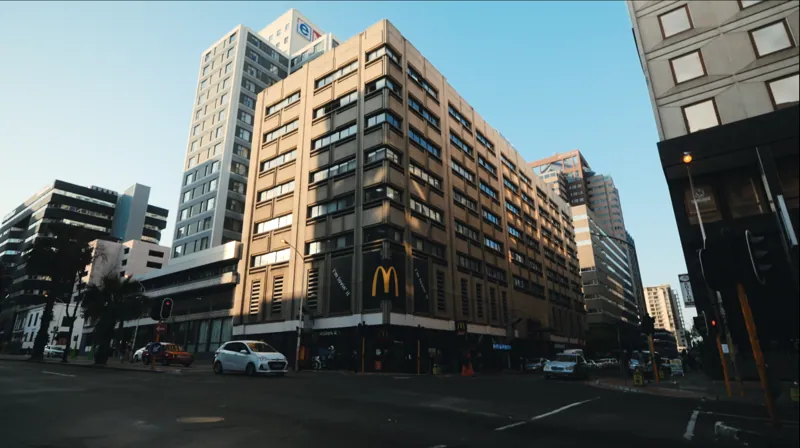 Cape Town, South Africa — street photography, December 2024