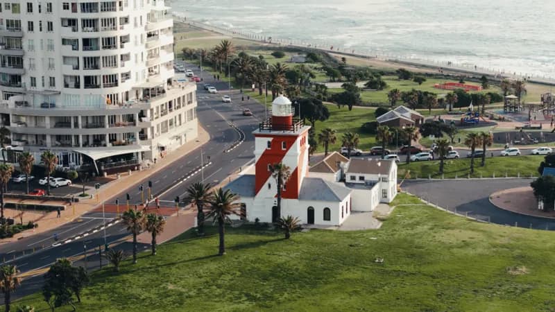 Cape Town, South Africa — street photography, December 2024