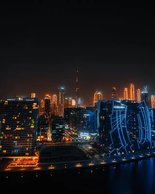 Dubai, UAE — street photography, July 2024