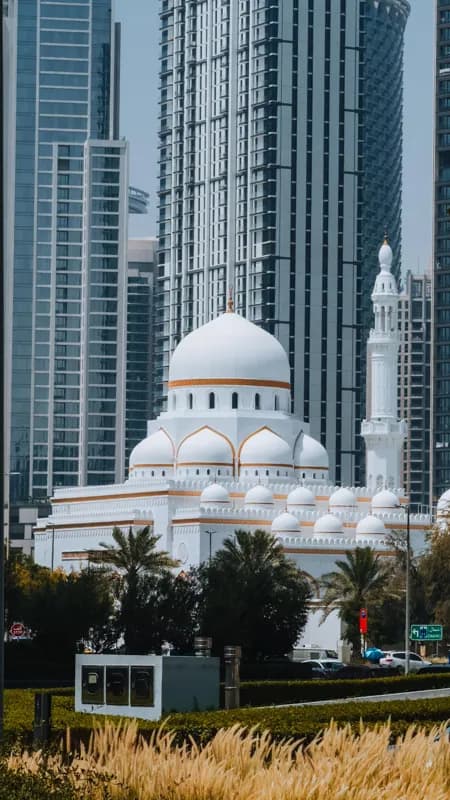 Dubai, UAE — street photography, May 2024
