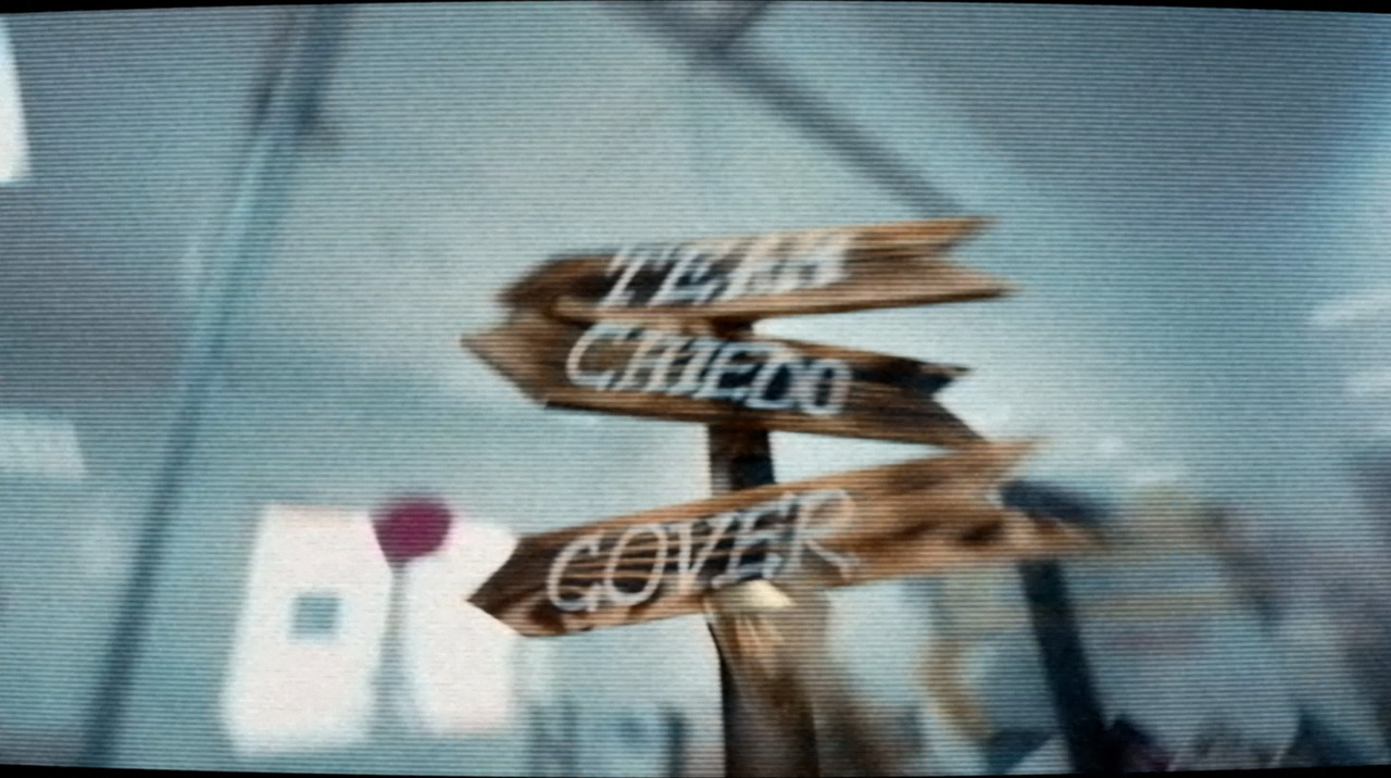 Chiedo Cover. Furniture for home and business: still from the film 4