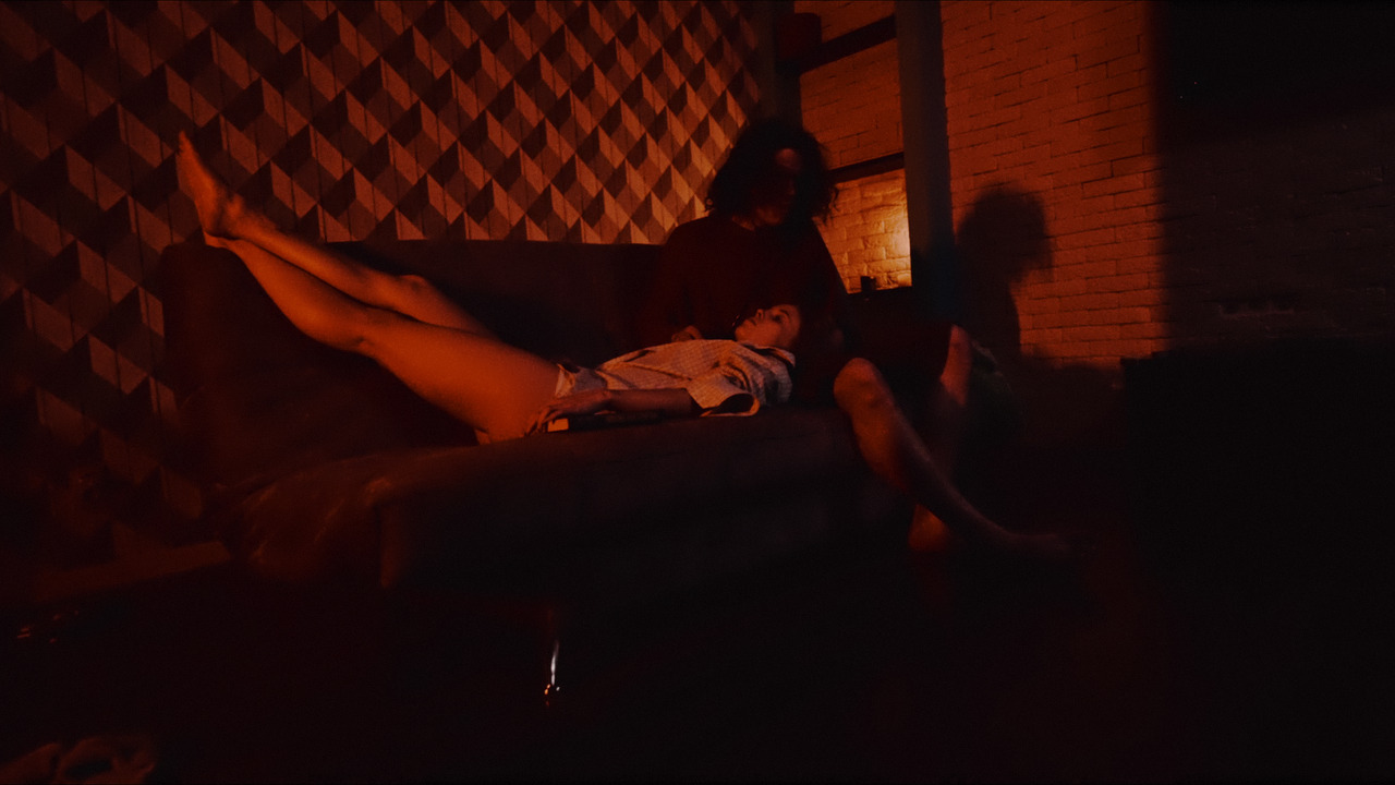 Pier Askeladd feat. Lona - Askeladd's Feather: still from the film 4